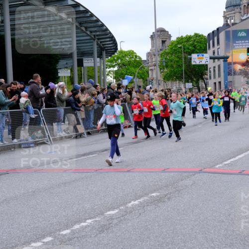 25.04.2026 - Das Zehntel Tim E. http://msf.ph/oto/9576923 25.04.2026 10:58:28 Ziel 5073, 5137, 5266, 5315, 5320, 5375, 5485, 5496, 5499, 5648, 5668, 5680, 5694, 5750, 5801, 5822, 5850, 5862, 5933, 5987, 5996, 6033, 6108, 6112, 6129, 6191, 6199, 6298, 6304, 6351, 6361, 6590, 6647, 6723, 6727, 6730, 6786, 6810, 6843, 6860, 6878, 6902, 6932, 6961, 7042, 7230, 7236, 7294, 7297, 7551, 7595, 7613, 7866, 7868, 7901, 8071, 10162 meine-sportfotos.de