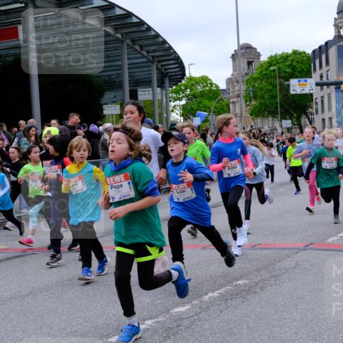 25.04.2026 - Das Zehntel Tim E. http://msf.ph/oto/9576951 25.04.2026 10:58:34 Ziel 5015, 5068, 5069, 5073, 5266, 5311, 5315, 5316, 5320, 5323, 5347, 5407, 5485, 5496, 5499, 5629, 5666, 5668, 5676, 5801, 5808, 5822, 5824, 5987, 5996, 6033, 6108, 6112, 6129, 6298, 6304, 6308, 6351, 6370, 6377, 6388, 6400, 6590, 6727, 6730, 7049, 7062, 7196, 7232, 7294, 7297, 7551, 7647, 7653, 7659, 7666, 7760, 7866, 7868, 7887, 7901, 7983 meine-sportfotos.de