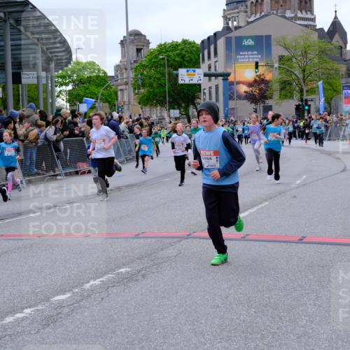 25.04.2026 - Das Zehntel Tim E. http://msf.ph/oto/9576965 25.04.2026 10:58:36 Ziel 5015, 5068, 5069, 5073, 5266, 5311, 5315, 5316, 5320, 5323, 5347, 5407, 5485, 5496, 5629, 5666, 5668, 5676, 5801, 5808, 5822, 5824, 5987, 5996, 6033, 6105, 6108, 6112, 6114, 6129, 6298, 6304, 6308, 6369, 6370, 6377, 6388, 6400, 6467, 6590, 6727, 6730, 6746, 6759, 7049, 7062, 7196, 7232, 7647, 7653, 7659, 7666, 7760, 7866, 7868, 7887, 7901, 7983 meine-sportfotos.de