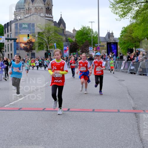 25.04.2026 - Das Zehntel Tim E. http://msf.ph/oto/9576972 25.04.2026 10:58:37 Ziel 5015, 5068, 5069, 5073, 5266, 5311, 5316, 5323, 5347, 5407, 5485, 5496, 5629, 5666, 5668, 5676, 5801, 5808, 5822, 5824, 5987, 5996, 6105, 6108, 6112, 6114, 6129, 6298, 6304, 6308, 6369, 6370, 6377, 6388, 6400, 6467, 6471, 6478, 6484, 6590, 6727, 6730, 6746, 6759, 7049, 7062, 7196, 7232, 7647, 7653, 7659, 7666, 7760, 7866, 7868, 7887, 7901, 7983 meine-sportfotos.de