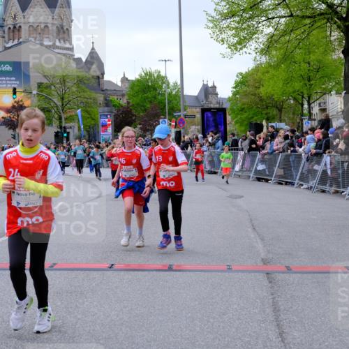 25.04.2026 - Das Zehntel Tim E. http://msf.ph/oto/9576976 25.04.2026 10:58:38 Ziel 5015, 5068, 5069, 5073, 5266, 5311, 5316, 5323, 5347, 5407, 5629, 5666, 5668, 5676, 5808, 5824, 5956, 5996, 6105, 6112, 6114, 6129, 6298, 6304, 6308, 6369, 6370, 6377, 6388, 6400, 6467, 6471, 6478, 6484, 6590, 6727, 6730, 6746, 6759, 7049, 7062, 7196, 7232, 7647, 7653, 7659, 7666, 7760, 7866, 7868, 7887, 7901, 7983 meine-sportfotos.de