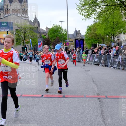 25.04.2026 - Das Zehntel Tim E. http://msf.ph/oto/9576977 25.04.2026 10:58:38 Ziel 5015, 5068, 5069, 5073, 5266, 5311, 5316, 5323, 5347, 5407, 5629, 5666, 5668, 5676, 5808, 5824, 5956, 5996, 6105, 6112, 6114, 6129, 6298, 6304, 6308, 6369, 6370, 6377, 6388, 6400, 6467, 6471, 6478, 6484, 6590, 6727, 6730, 6746, 6759, 7049, 7062, 7196, 7232, 7647, 7653, 7659, 7666, 7760, 7866, 7868, 7887, 7901, 7983 meine-sportfotos.de