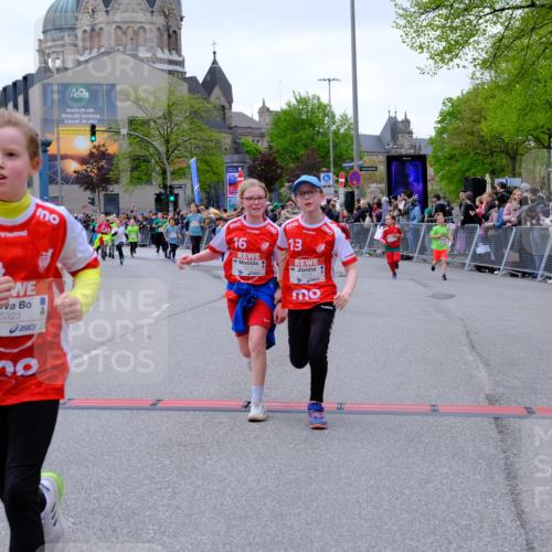 25.04.2026 - Das Zehntel Tim E. http://msf.ph/oto/9576981 25.04.2026 10:58:38 Ziel 5015, 5068, 5069, 5073, 5266, 5311, 5316, 5323, 5347, 5407, 5629, 5666, 5668, 5676, 5808, 5824, 5956, 5996, 6105, 6112, 6114, 6129, 6298, 6304, 6308, 6369, 6370, 6377, 6388, 6400, 6467, 6471, 6478, 6484, 6590, 6727, 6730, 6746, 6759, 7049, 7062, 7196, 7232, 7647, 7653, 7659, 7666, 7760, 7866, 7868, 7887, 7901, 7983 meine-sportfotos.de
