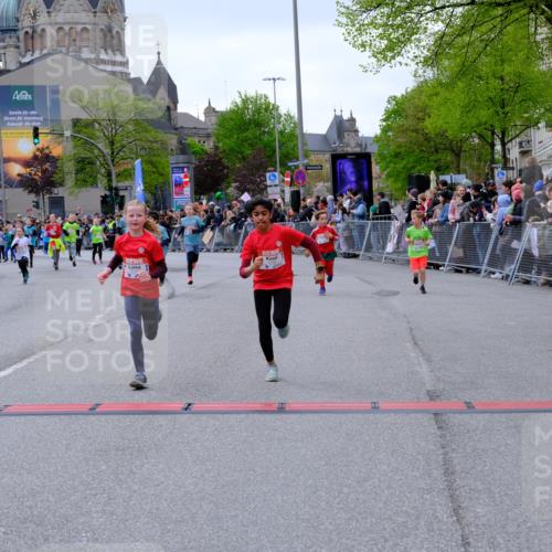 25.04.2026 - Das Zehntel Tim E. http://msf.ph/oto/9576984 25.04.2026 10:58:40 Ziel 5015, 5022, 5068, 5069, 5073, 5311, 5316, 5323, 5347, 5407, 5629, 5666, 5668, 5676, 5808, 5824, 5956, 6105, 6114, 6298, 6304, 6308, 6369, 6370, 6377, 6388, 6400, 6467, 6471, 6478, 6484, 6590, 6727, 6730, 6746, 6759, 7049, 7062, 7196, 7232, 7276, 7339, 7407, 7597, 7598, 7634, 7647, 7653, 7659, 7666, 7760, 7887, 7901, 7983 meine-sportfotos.de