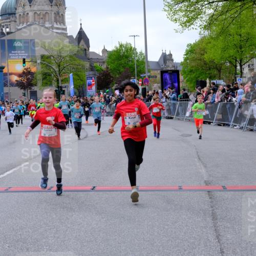 25.04.2026 - Das Zehntel Tim E. http://msf.ph/oto/9576989 25.04.2026 10:58:40 Ziel 5015, 5022, 5068, 5069, 5073, 5311, 5316, 5323, 5347, 5407, 5629, 5666, 5668, 5676, 5808, 5824, 5956, 6105, 6114, 6298, 6304, 6308, 6369, 6370, 6377, 6388, 6400, 6467, 6471, 6478, 6484, 6590, 6727, 6730, 6746, 6759, 7049, 7062, 7196, 7232, 7276, 7339, 7407, 7597, 7598, 7634, 7647, 7653, 7659, 7666, 7760, 7887, 7901, 7983 meine-sportfotos.de