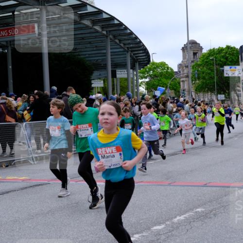 25.04.2026 - Das Zehntel Tim E. http://msf.ph/oto/9577035 25.04.2026 10:58:50 Ziel 5022, 5296, 5307, 5489, 5669, 5693, 5704, 5956, 6098, 6101, 6372, 6402, 6547, 6554, 6588, 6911, 6974, 6978, 7055, 7080, 7276, 7313, 7339, 7397, 7407, 7420, 7421, 7467, 7469, 7587, 7593, 7597, 7598, 7616, 7634, 7636, 7684, 7780, 7794, 7965, 7975 meine-sportfotos.de