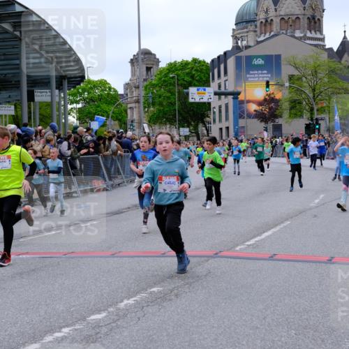 25.04.2026 - Das Zehntel Tim E. http://msf.ph/oto/9577040 25.04.2026 10:58:52 Ziel 5022, 5296, 5307, 5382, 5399, 5418, 5459, 5489, 5669, 5693, 5704, 6098, 6101, 6372, 6402, 6547, 6554, 6588, 6824, 6825, 6911, 6974, 6978, 7055, 7080, 7313, 7397, 7407, 7420, 7421, 7467, 7469, 7587, 7593, 7598, 7616, 7636, 7684, 7780, 7794, 7965, 7975 meine-sportfotos.de