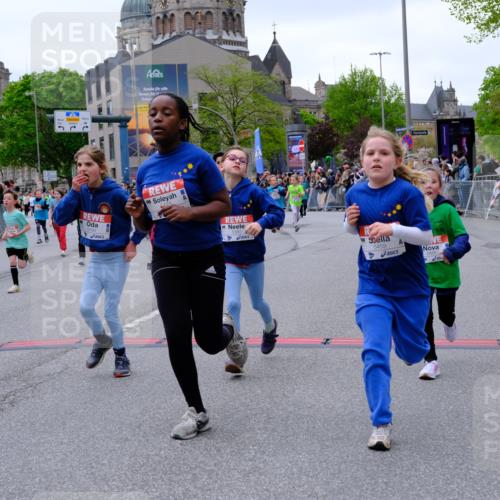 25.04.2026 - Das Zehntel Tim E. http://msf.ph/oto/9577069 25.04.2026 10:58:58 Ziel 5178, 5179, 5296, 5307, 5380, 5382, 5399, 5418, 5459, 5638, 5659, 5669, 5725, 5866, 5962, 6098, 6101, 6372, 6588, 6736, 6824, 6825, 6911, 7077, 7086, 7278, 7298, 7313, 7333, 7357, 7420, 7469, 7587, 7593, 7611, 7616, 7622, 7636, 7780, 7794, 7886 meine-sportfotos.de