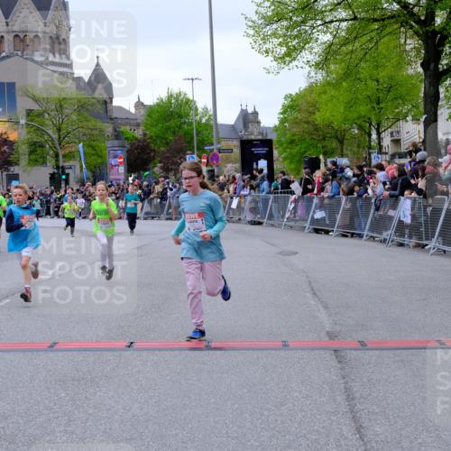 25.04.2026 - Das Zehntel Tim E. http://msf.ph/oto/9577075 25.04.2026 10:59:01 Ziel 5178, 5179, 5380, 5382, 5399, 5418, 5459, 5581, 5595, 5638, 5659, 5669, 5700, 5725, 5866, 5962, 6047, 6063, 6736, 6824, 6825, 6911, 7077, 7086, 7147, 7152, 7278, 7298, 7313, 7333, 7335, 7357, 7420, 7469, 7611, 7616, 7622, 7636, 7886 meine-sportfotos.de