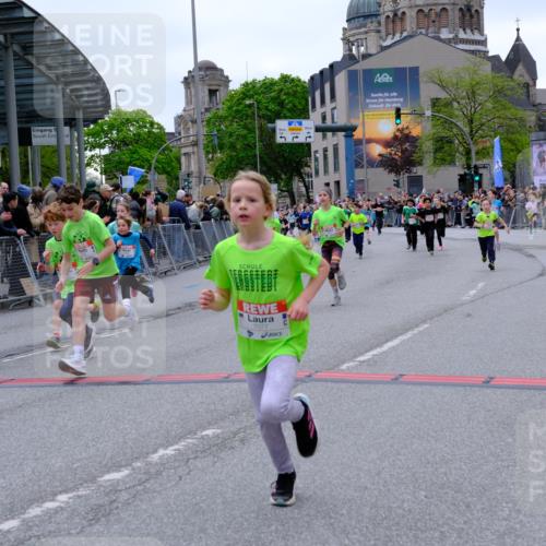 25.04.2026 - Das Zehntel Tim E. http://msf.ph/oto/9577085 25.04.2026 10:59:03 Ziel 5178, 5179, 5380, 5382, 5399, 5418, 5459, 5581, 5595, 5638, 5659, 5700, 5725, 5858, 5866, 5962, 6005, 6047, 6063, 6602, 6736, 6824, 6825, 7077, 7086, 7147, 7152, 7278, 7298, 7333, 7335, 7357, 7611, 7622, 7886 meine-sportfotos.de
