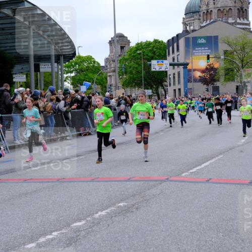 25.04.2026 - Das Zehntel Tim E. http://msf.ph/oto/9577089 25.04.2026 10:59:04 Ziel 5178, 5179, 5380, 5399, 5418, 5459, 5581, 5595, 5638, 5659, 5700, 5725, 5858, 5866, 5962, 6005, 6047, 6063, 6602, 6736, 6824, 6825, 6950, 6998, 7077, 7086, 7147, 7152, 7219, 7278, 7289, 7298, 7333, 7335, 7357, 7611, 7622, 7886 meine-sportfotos.de