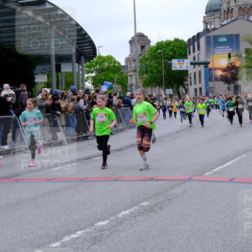 25.04.2026 - Das Zehntel Tim E. http://msf.ph/oto/9577092 25.04.2026 10:59:04 Ziel 5178, 5179, 5380, 5399, 5418, 5459, 5581, 5595, 5638, 5659, 5700, 5725, 5858, 5866, 5962, 6005, 6047, 6063, 6602, 6736, 6824, 6825, 6950, 6998, 7077, 7086, 7147, 7152, 7219, 7278, 7289, 7298, 7333, 7335, 7357, 7611, 7622, 7886 meine-sportfotos.de