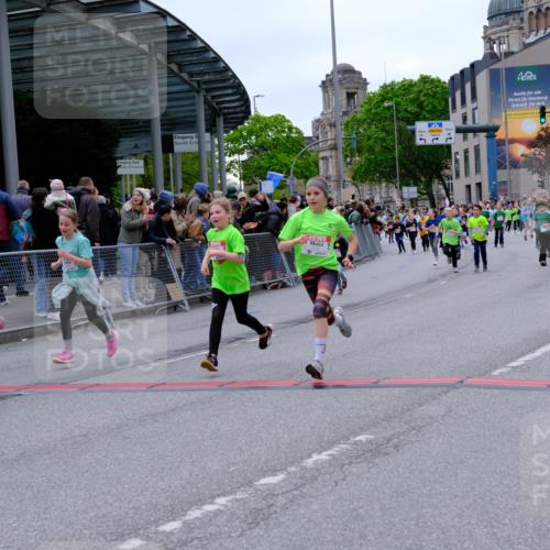 25.04.2026 - Das Zehntel Tim E. http://msf.ph/oto/9577094 25.04.2026 10:59:05 Ziel 5178, 5179, 5339, 5380, 5510, 5581, 5595, 5638, 5659, 5700, 5725, 5858, 5866, 5916, 5962, 6005, 6047, 6063, 6602, 6736, 6950, 6998, 7077, 7086, 7147, 7152, 7219, 7278, 7289, 7298, 7333, 7335, 7357, 7611, 7622, 7886 meine-sportfotos.de