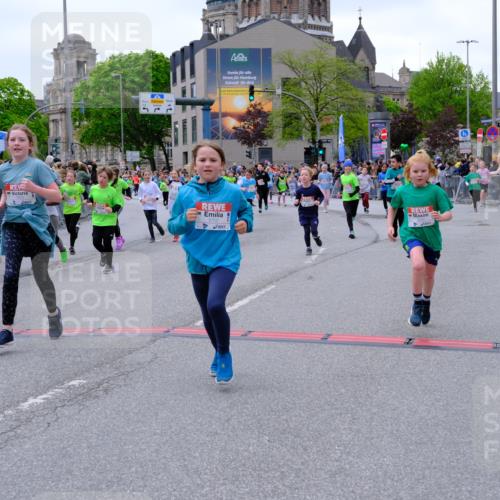 25.04.2026 - Das Zehntel Tim E. http://msf.ph/oto/9577151 25.04.2026 10:59:18 Ziel 5033, 5182, 5187, 5193, 5340, 5402, 5501, 5525, 5527, 5649, 5699, 5702, 5768, 5799, 5817, 5911, 5912, 5918, 5951, 5972, 6029, 6196, 6214, 6285, 6333, 6337, 6473, 6483, 6536, 6541, 6546, 6573, 6581, 6584, 6585, 6597, 6605, 6963, 7094, 7108, 7124, 7140, 7155, 7286, 7410, 7631, 7633, 7663, 7993 meine-sportfotos.de