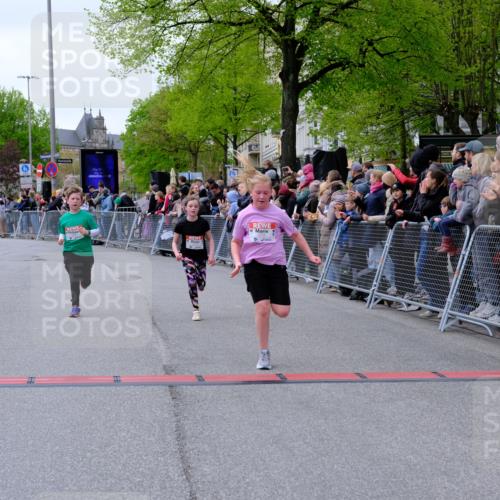 25.04.2026 - Das Zehntel Tim E. http://msf.ph/oto/9577195 25.04.2026 10:59:24 Ziel 5033, 5198, 5343, 5402, 5527, 5699, 5702, 5768, 5918, 5951, 5972, 5975, 6196, 6214, 6255, 6257, 6261, 6303, 6333, 6337, 6465, 6483, 6536, 6541, 6546, 6573, 6577, 7012, 7013, 7017, 7059, 7094, 7108, 7124, 7140, 7155, 7174, 7179, 7286, 7465, 7631, 7633, 7692, 7826, 7844, 7993 meine-sportfotos.de