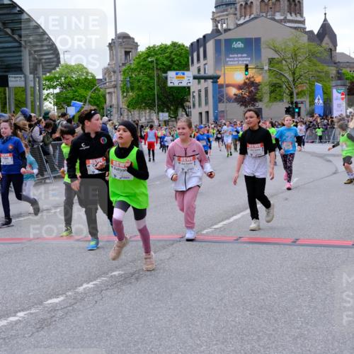 25.04.2026 - Das Zehntel Tim E. http://msf.ph/oto/9577214 25.04.2026 10:59:28 Ziel 5198, 5343, 5768, 5972, 5975, 5995, 6091, 6255, 6257, 6261, 6296, 6303, 6333, 6395, 6465, 6536, 6541, 6546, 6577, 6874, 7012, 7013, 7017, 7054, 7059, 7067, 7108, 7124, 7140, 7155, 7174, 7179, 7465, 7692, 7751, 7826, 7844 meine-sportfotos.de