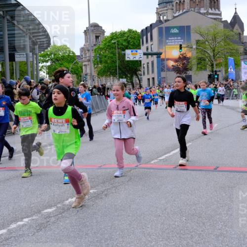 25.04.2026 - Das Zehntel Tim E. http://msf.ph/oto/9577217 25.04.2026 10:59:28 Ziel 5198, 5343, 5768, 5972, 5975, 5995, 6091, 6255, 6257, 6261, 6296, 6303, 6333, 6395, 6465, 6536, 6541, 6546, 6577, 6874, 7012, 7013, 7017, 7054, 7059, 7067, 7108, 7124, 7140, 7155, 7174, 7179, 7465, 7692, 7751, 7826, 7844 meine-sportfotos.de