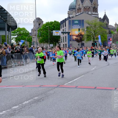 25.04.2026 - Das Zehntel Tim E. http://msf.ph/oto/9577235 25.04.2026 10:59:33 Ziel 5219, 5343, 5960, 5975, 5995, 6091, 6255, 6257, 6261, 6296, 6395, 6465, 6577, 6643, 6669, 6686, 6874, 6945, 7012, 7013, 7054, 7067, 7296, 7465, 7644, 7657, 7751, 7826, 7844 meine-sportfotos.de