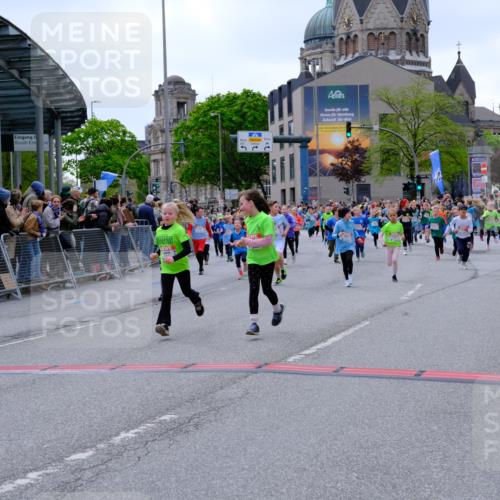25.04.2026 - Das Zehntel Tim E. http://msf.ph/oto/9577236 25.04.2026 10:59:33 Ziel 5219, 5343, 5960, 5975, 5995, 6091, 6255, 6257, 6261, 6296, 6395, 6465, 6577, 6643, 6669, 6686, 6874, 6945, 7012, 7013, 7054, 7067, 7296, 7465, 7644, 7657, 7751, 7826, 7844 meine-sportfotos.de