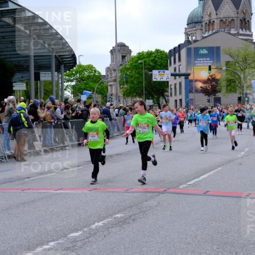25.04.2026 - Das Zehntel Tim E. http://msf.ph/oto/9577240 25.04.2026 10:59:33 Ziel 5219, 5343, 5960, 5975, 5995, 6091, 6255, 6257, 6261, 6296, 6395, 6465, 6577, 6643, 6669, 6686, 6874, 6945, 7012, 7013, 7054, 7067, 7296, 7465, 7644, 7657, 7751, 7826, 7844 meine-sportfotos.de