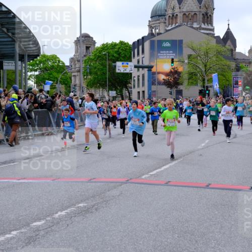 25.04.2026 - Das Zehntel Tim E. http://msf.ph/oto/9577242 25.04.2026 10:59:35 Ziel 5026, 5219, 5233, 5245, 5343, 5690, 5715, 5722, 5960, 5995, 6091, 6257, 6261, 6296, 6305, 6306, 6395, 6438, 6643, 6669, 6686, 6742, 6874, 6945, 7012, 7054, 7067, 7078, 7296, 7370, 7372, 7384, 7465, 7644, 7657, 7751, 7767, 7800, 7812, 7826, 7834, 7859 meine-sportfotos.de