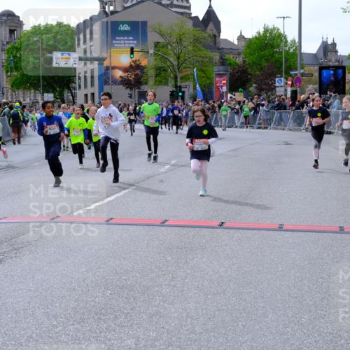 25.04.2026 - Das Zehntel Tim E. http://msf.ph/oto/9577287 25.04.2026 10:59:45 Ziel 5026, 5040, 5094, 5155, 5164, 5233, 5240, 5245, 5248, 5271, 5286, 5352, 5353, 5635, 5690, 5715, 5722, 5767, 5860, 6270, 6274, 6305, 6306, 6320, 6438, 6556, 6608, 6632, 6643, 6654, 6661, 6669, 6671, 6686, 6742, 6872, 6896, 7057, 7066, 7078, 7112, 7235, 7241, 7361, 7370, 7371, 7372, 7376, 7384, 7479, 7535, 7559, 7644, 7761, 7767, 7782, 7800, 7812, 7834, 7859 meine-sportfotos.de