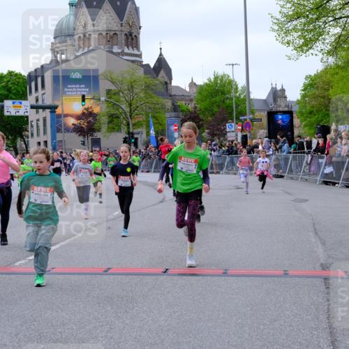 25.04.2026 - Das Zehntel Tim E. http://msf.ph/oto/9577312 25.04.2026 10:59:52 Ziel 5040, 5045, 5075, 5078, 5094, 5155, 5163, 5164, 5297, 5301, 5358, 5389, 5408, 5429, 5438, 5460, 5538, 5541, 5574, 5767, 5835, 6270, 6274, 6387, 6427, 6556, 6572, 6608, 6631, 6648, 6661, 6671, 6853, 6872, 6896, 6975, 7033, 7045, 7112, 7235, 7241, 7330, 7338, 7376, 7411, 7521, 7730, 7825, 7876 meine-sportfotos.de