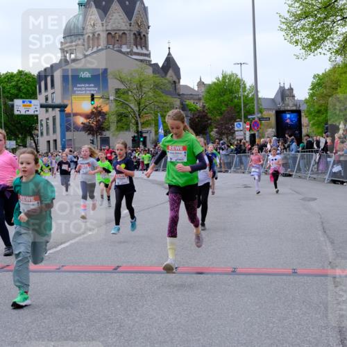 25.04.2026 - Das Zehntel Tim E. http://msf.ph/oto/9577314 25.04.2026 10:59:52 Ziel 5040, 5045, 5075, 5078, 5094, 5155, 5163, 5164, 5297, 5301, 5358, 5389, 5408, 5429, 5438, 5460, 5538, 5541, 5574, 5767, 5835, 6270, 6274, 6387, 6427, 6556, 6572, 6608, 6631, 6648, 6661, 6671, 6853, 6872, 6896, 6975, 7033, 7045, 7112, 7235, 7241, 7330, 7338, 7376, 7411, 7521, 7730, 7825, 7876 meine-sportfotos.de