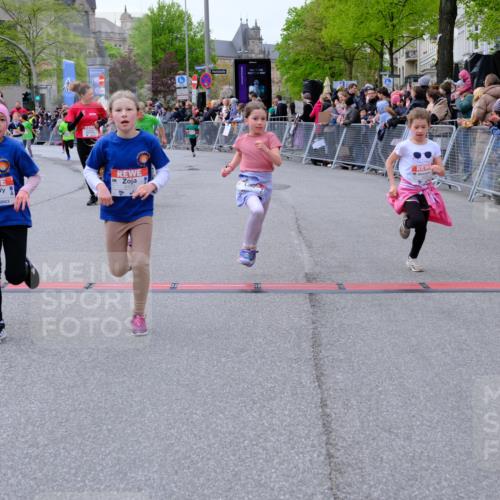 25.04.2026 - Das Zehntel Tim E. http://msf.ph/oto/9577333 25.04.2026 10:59:55 Ziel 5045, 5075, 5078, 5163, 5164, 5204, 5297, 5301, 5358, 5389, 5408, 5429, 5438, 5460, 5538, 5541, 5574, 5835, 5983, 6387, 6427, 6492, 6516, 6556, 6572, 6631, 6648, 6853, 6975, 7033, 7045, 7076, 7081, 7098, 7330, 7338, 7411, 7521, 7730, 7825, 7876 meine-sportfotos.de