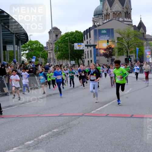 25.04.2026 - Das Zehntel Tim E. http://msf.ph/oto/9577354 25.04.2026 11:00:00 Ziel 5045, 5075, 5078, 5150, 5163, 5197, 5200, 5204, 5208, 5238, 5389, 5429, 5436, 5438, 5439, 5538, 5541, 5574, 5681, 5835, 5889, 5983, 6218, 6314, 6427, 6492, 6516, 6631, 6633, 6648, 6650, 6673, 6694, 6853, 6975, 7015, 7029, 7033, 7045, 7076, 7081, 7098, 7119, 7275, 7283, 7327, 7329, 7338, 7346, 7819, 7850 meine-sportfotos.de