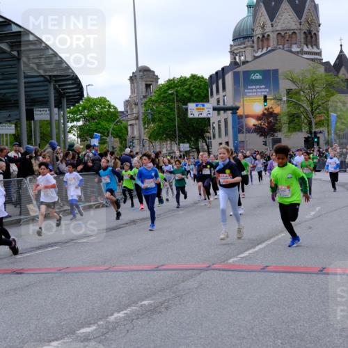 25.04.2026 - Das Zehntel Tim E. http://msf.ph/oto/9577355 25.04.2026 11:00:00 Ziel 5045, 5075, 5078, 5150, 5163, 5197, 5200, 5204, 5208, 5238, 5389, 5429, 5436, 5438, 5439, 5538, 5541, 5574, 5681, 5835, 5889, 5983, 6218, 6314, 6427, 6492, 6516, 6631, 6633, 6648, 6650, 6673, 6694, 6853, 6975, 7015, 7029, 7033, 7045, 7076, 7081, 7098, 7119, 7275, 7283, 7327, 7329, 7338, 7346, 7819, 7850 meine-sportfotos.de