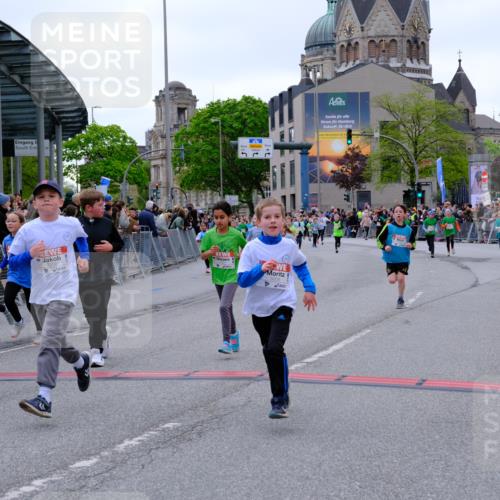25.04.2026 - Das Zehntel Tim E. http://msf.ph/oto/9577379 25.04.2026 11:00:05 Ziel 5150, 5197, 5200, 5204, 5208, 5238, 5436, 5439, 5681, 5703, 5724, 5889, 5983, 6179, 6218, 6314, 6344, 6362, 6366, 6384, 6390, 6492, 6516, 6633, 6650, 6673, 6694, 7015, 7029, 7076, 7081, 7098, 7119, 7275, 7283, 7327, 7329, 7346, 7819, 7850, 8017 meine-sportfotos.de