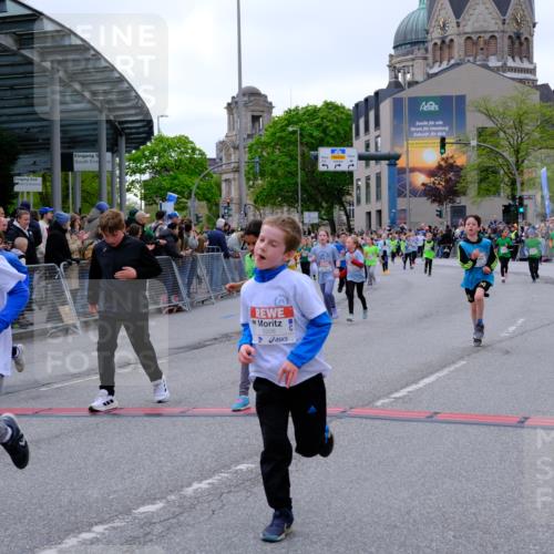 25.04.2026 - Das Zehntel Tim E. http://msf.ph/oto/9577383 25.04.2026 11:00:05 Ziel 5150, 5197, 5200, 5204, 5208, 5238, 5436, 5439, 5681, 5703, 5724, 5889, 5983, 6179, 6218, 6314, 6344, 6362, 6366, 6384, 6390, 6492, 6516, 6633, 6650, 6673, 6694, 7015, 7029, 7076, 7081, 7098, 7119, 7275, 7283, 7327, 7329, 7346, 7819, 7850, 8017 meine-sportfotos.de