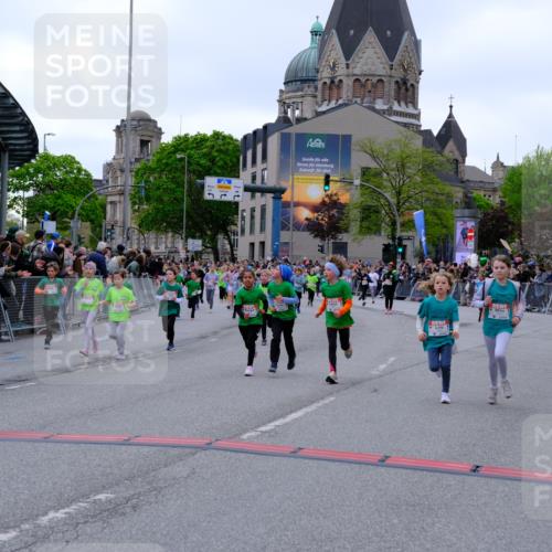 25.04.2026 - Das Zehntel Tim E. http://msf.ph/oto/9577394 25.04.2026 11:00:10 Ziel 5150, 5200, 5208, 5235, 5236, 5436, 5439, 5703, 5724, 5841, 5842, 5844, 5852, 5889, 5900, 6016, 6179, 6218, 6344, 6362, 6366, 6384, 6390, 6633, 6650, 6673, 7015, 7029, 7275, 7283, 7327, 7329, 7346, 7775, 7797, 7819, 7846, 7850, 8017 meine-sportfotos.de
