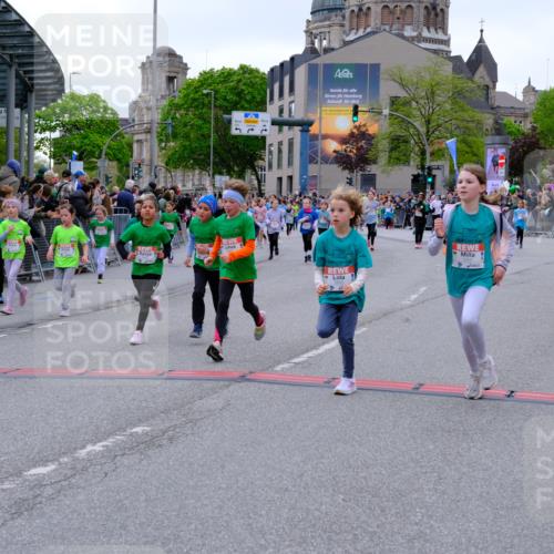 25.04.2026 - Das Zehntel Tim E. http://msf.ph/oto/9577402 25.04.2026 11:00:11 Ziel 5150, 5200, 5208, 5235, 5236, 5439, 5703, 5724, 5840, 5841, 5842, 5844, 5848, 5852, 5889, 5900, 6016, 6179, 6218, 6344, 6362, 6366, 6384, 6390, 6650, 6673, 6695, 7015, 7275, 7283, 7327, 7329, 7346, 7775, 7797, 7846, 7850, 8017, 8026, 8027 meine-sportfotos.de