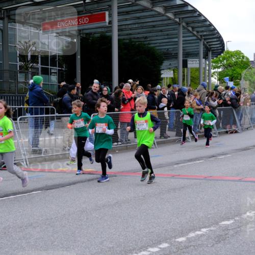 25.04.2026 - Das Zehntel Tim E. http://msf.ph/oto/9577416 25.04.2026 11:00:14 Ziel 5235, 5236, 5247, 5503, 5516, 5703, 5720, 5724, 5840, 5841, 5842, 5844, 5848, 5852, 5900, 6016, 6179, 6344, 6384, 6390, 6419, 6695, 6787, 7195, 7494, 7775, 7797, 7846, 8017, 8026, 8027, 8031 meine-sportfotos.de