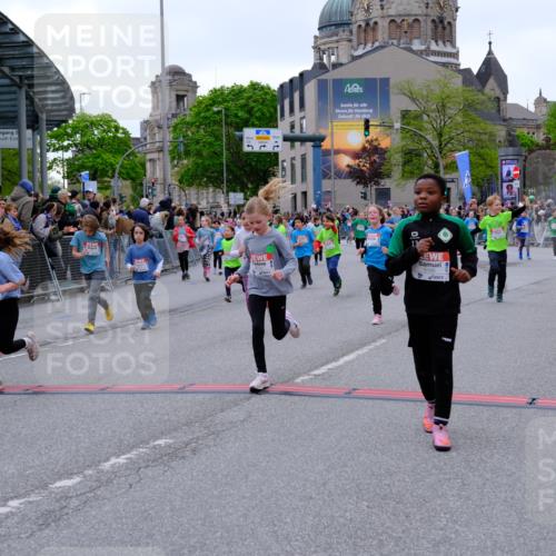 25.04.2026 - Das Zehntel Tim E. http://msf.ph/oto/9577466 25.04.2026 11:00:23 Ziel 3970, 5006, 5007, 5070, 5218, 5222, 5247, 5256, 5503, 5516, 5720, 5748, 5840, 5848, 6188, 6375, 6376, 6419, 6461, 6470, 6521, 6660, 6695, 6700, 6787, 6814, 6815, 6839, 6881, 6931, 7082, 7118, 7195, 7494, 7586, 7627, 8026, 8027, 8031 meine-sportfotos.de