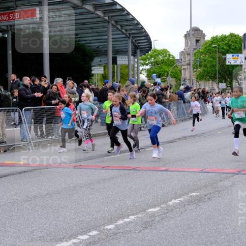 25.04.2026 - Das Zehntel Tim E. http://msf.ph/oto/9577493 25.04.2026 11:00:29 Ziel 5006, 5007, 5070, 5170, 5218, 5222, 5265, 5285, 5524, 5655, 5748, 5946, 5961, 5984, 6188, 6283, 6371, 6375, 6376, 6379, 6446, 6456, 6461, 6470, 6474, 6521, 6660, 6700, 6815, 6838, 6854, 6855, 6881, 7046, 7056, 7082, 7118, 7525, 7541, 7577, 7579, 7586, 7627, 7686, 7810, 8072 meine-sportfotos.de