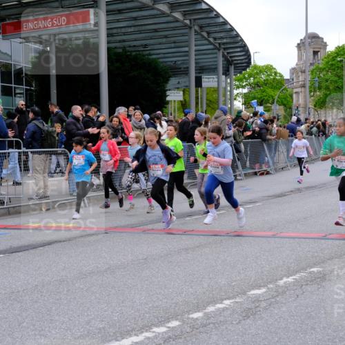 25.04.2026 - Das Zehntel Tim E. http://msf.ph/oto/9577496 25.04.2026 11:00:29 Ziel 5006, 5007, 5070, 5170, 5218, 5222, 5265, 5285, 5524, 5655, 5748, 5946, 5961, 5984, 6188, 6283, 6371, 6375, 6376, 6379, 6446, 6456, 6461, 6470, 6474, 6521, 6660, 6700, 6815, 6838, 6854, 6855, 6881, 7046, 7056, 7082, 7118, 7525, 7541, 7577, 7579, 7586, 7627, 7686, 7810, 8072 meine-sportfotos.de