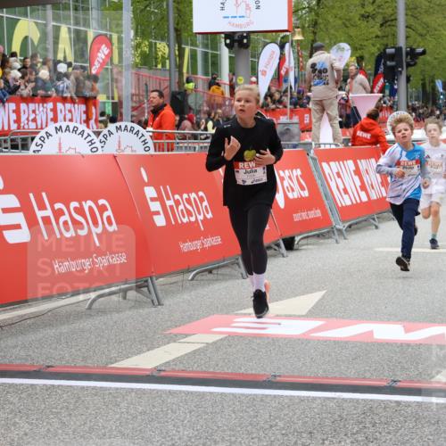 25.04.2026 - Das Zehntel Strokosch-Dieckow http://msf.ph/oto/9579709 25.04.2026 10:49:40 Ziel 5012, 6104, 6407, 6913, 7006, 7547, 7664, 7747, 7748, 7753, 8025, 5012, 6104, 6407, 6913, 7006, 7547, 7664, 7747, 7748, 7753, 8025 meine-sportfotos.de