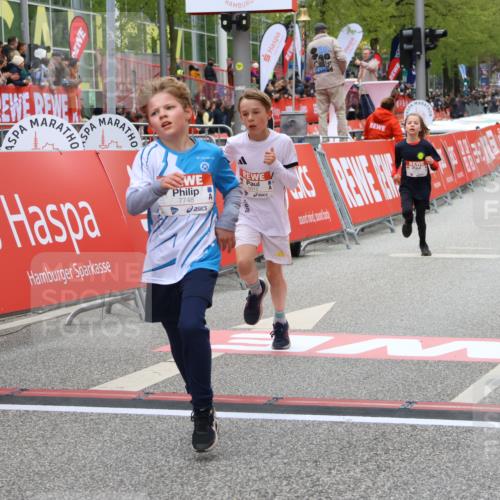 25.04.2026 - Das Zehntel Strokosch-Dieckow http://msf.ph/oto/9579731 25.04.2026 10:49:42 Ziel 5012, 6407, 6707, 6913, 7006, 7380, 7547, 7625, 7664, 7747, 7748, 7753, 8025, 5012, 6407, 6707, 6913, 7006, 7380, 7547, 7625, 7664, 7747, 7748, 7753, 8025 meine-sportfotos.de