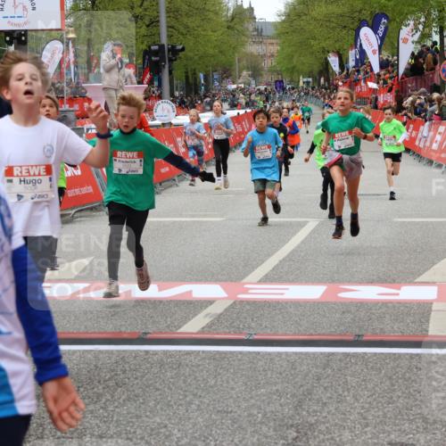 25.04.2026 - Das Zehntel Strokosch-Dieckow http://msf.ph/oto/9579782 25.04.2026 10:49:51 Ziel 5008, 5300, 6523, 6548, 6940, 7164, 7724, 7726, 7972, 7977, 5008, 5300, 6523, 6548, 6940, 7164, 7724, 7726, 7972, 7977 meine-sportfotos.de