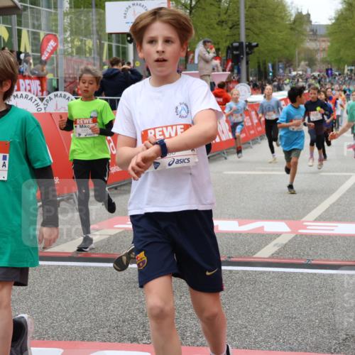 25.04.2026 - Das Zehntel Strokosch-Dieckow http://msf.ph/oto/9579791 25.04.2026 10:49:52 Ziel 5008, 5300, 6417, 6422, 6523, 6548, 6940, 7138, 7146, 7164, 7303, 7726, 7972, 7977, 5008, 5300, 6417, 6422, 6523, 6548, 6940, 7138, 7146, 7164, 7303, 7726, 7972, 7977 meine-sportfotos.de