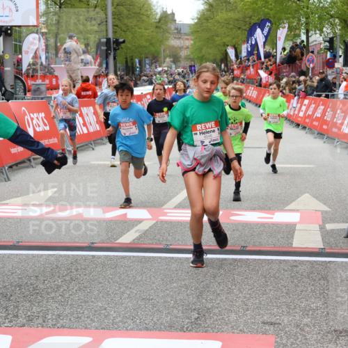 25.04.2026 - Das Zehntel Strokosch-Dieckow http://msf.ph/oto/9579793 25.04.2026 10:49:53 Ziel 5008, 5300, 6417, 6422, 6523, 6548, 6668, 6940, 7138, 7146, 7164, 7303, 7726, 7972, 7977, 5008, 5300, 6417, 6422, 6523, 6548, 6668, 6940, 7138, 7146, 7164, 7303, 7726, 7972, 7977 meine-sportfotos.de