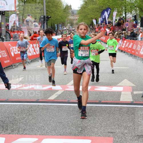 25.04.2026 - Das Zehntel Strokosch-Dieckow http://msf.ph/oto/9579799 25.04.2026 10:49:53 Ziel 5008, 5300, 6417, 6422, 6523, 6548, 6668, 6940, 7138, 7146, 7164, 7303, 7726, 7972, 7977, 5008, 5300, 6417, 6422, 6523, 6548, 6668, 6940, 7138, 7146, 7164, 7303, 7726, 7972, 7977 meine-sportfotos.de