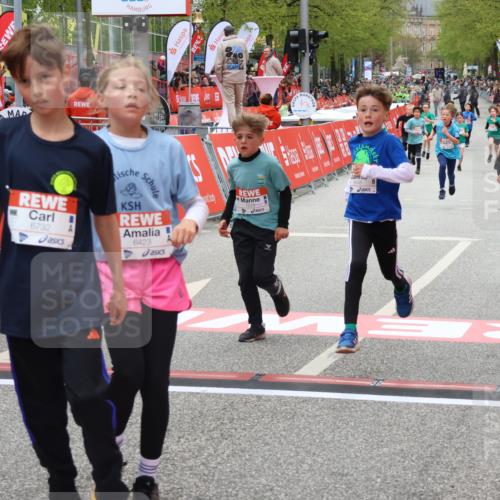 25.04.2026 - Das Zehntel Strokosch-Dieckow http://msf.ph/oto/9579834 25.04.2026 10:50:07 Ziel 5734, 5742, 6045, 6069, 6423, 6518, 6711, 6732, 7394, 7529, 5734, 5742, 6045, 6069, 6423, 6518, 6711, 6732, 7394, 7529 meine-sportfotos.de