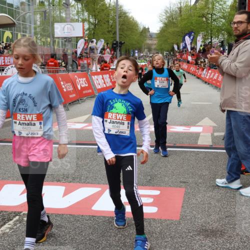 25.04.2026 - Das Zehntel Strokosch-Dieckow http://msf.ph/oto/9579846 25.04.2026 10:50:09 Ziel 5734, 5742, 5762, 6041, 6045, 6069, 6423, 6518, 6711, 6732, 6964, 7529, 5734, 5742, 5762, 6041, 6045, 6069, 6423, 6518, 6711, 6732, 6964, 7529 meine-sportfotos.de