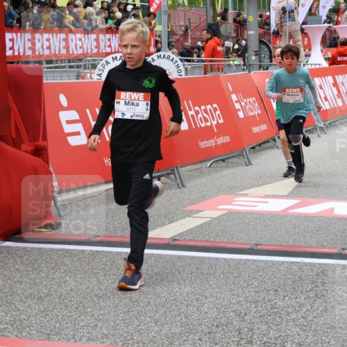 25.04.2026 - Das Zehntel Strokosch-Dieckow http://msf.ph/oto/9579871 25.04.2026 10:50:15 Ziel 5383, 5512, 5579, 5589, 5762, 6041, 6327, 6339, 6964, 7619, 7706, 7882, 7939, 7941, 5383, 5512, 5579, 5589, 5762, 6041, 6327, 6339, 6964, 7619, 7706, 7882, 7939, 7941 meine-sportfotos.de