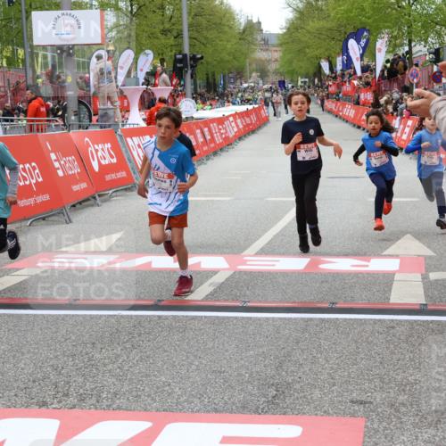 25.04.2026 - Das Zehntel Strokosch-Dieckow http://msf.ph/oto/9579879 25.04.2026 10:50:16 Ziel 5383, 5512, 5579, 5589, 5762, 6041, 6327, 6339, 6964, 7619, 7706, 7882, 7939, 7941, 5383, 5512, 5579, 5589, 5762, 6041, 6327, 6339, 6964, 7619, 7706, 7882, 7939, 7941 meine-sportfotos.de