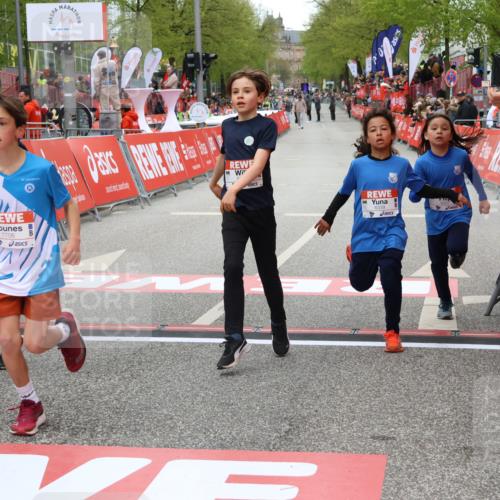 25.04.2026 - Das Zehntel Strokosch-Dieckow http://msf.ph/oto/9579892 25.04.2026 10:50:17 Ziel 5383, 5512, 5579, 5589, 5762, 6327, 6339, 6964, 7619, 7706, 7882, 7939, 7941, 5383, 5512, 5579, 5589, 5762, 6327, 6339, 6964, 7619, 7706, 7882, 7939, 7941 meine-sportfotos.de